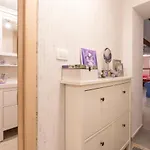 Apartman Lidija *