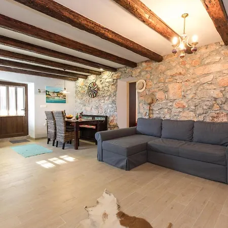 Lidija * ريسيكا